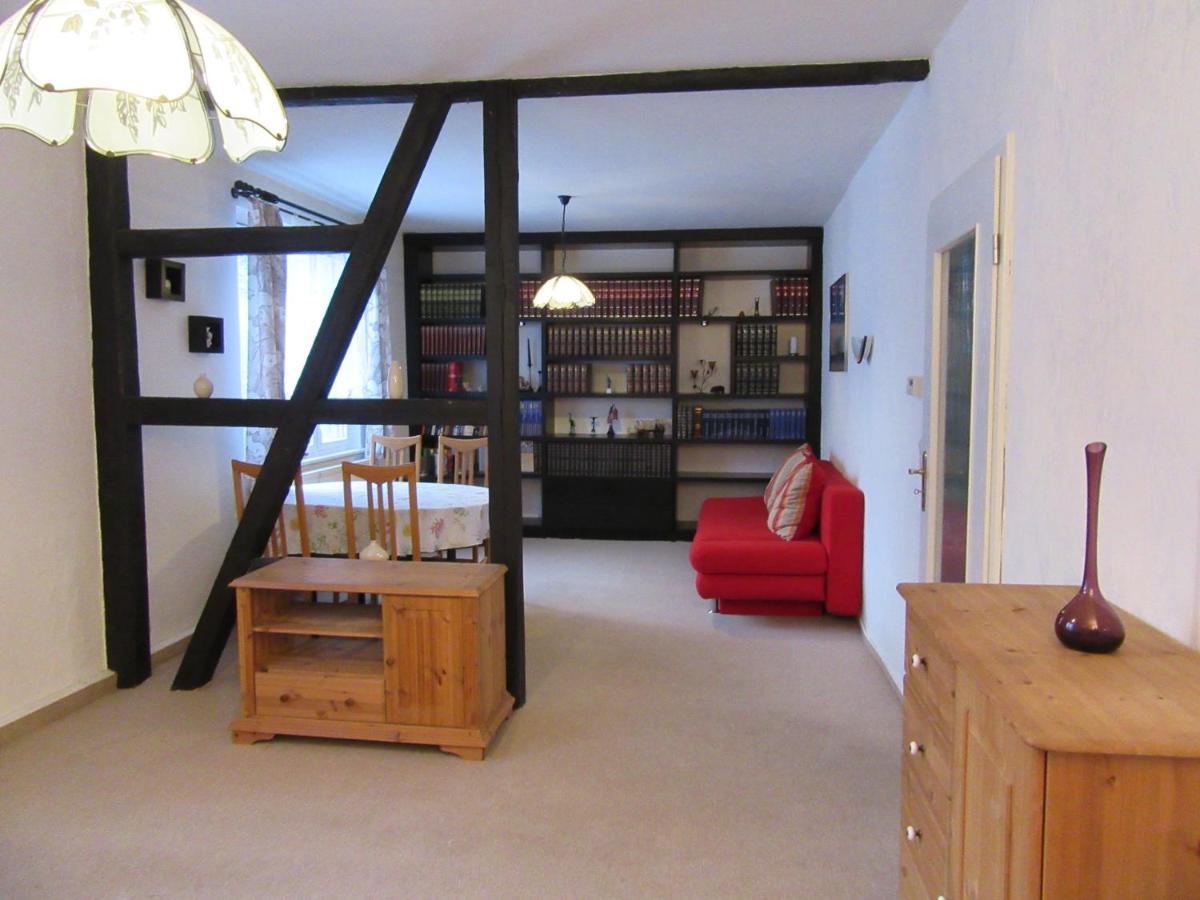 Appartement Haus Hasenmueller à Schmiedefeld am Rennsteig Extérieur photo